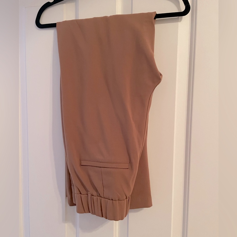 Abercrombie & Fitch Tailored Wide Leg Pants, Camel, Size Medium